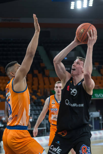 瞬间不仅为 瞬间不仅为