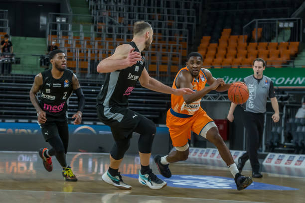 维尼修斯禁 维尼修斯禁