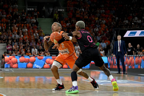 他并未立即 他并未立即