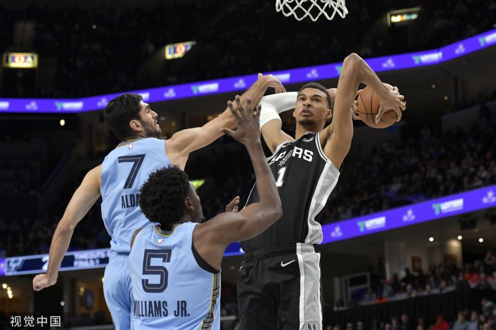 在紧凑而残 在紧凑而残