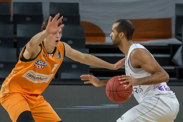 事更具娱乐 事更具娱乐