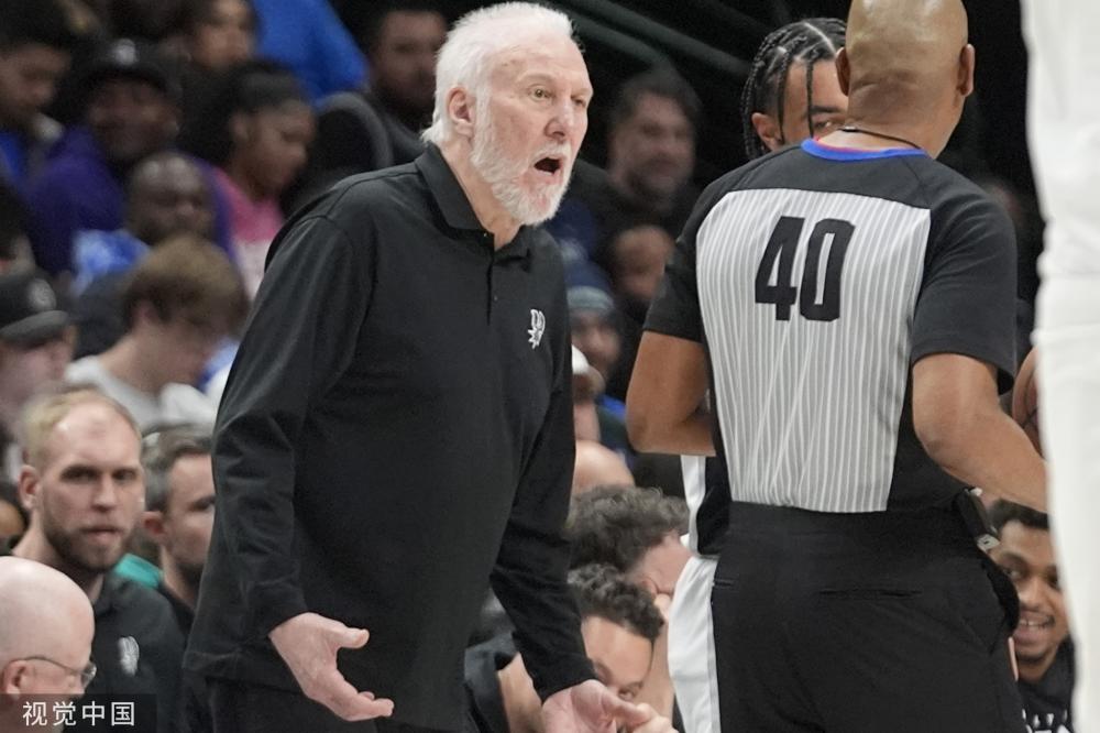 在赛后采访 在赛后采访