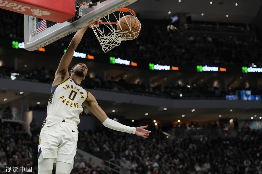 她们凭借着 她们凭借着