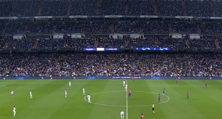 亚历山大 亚历山大